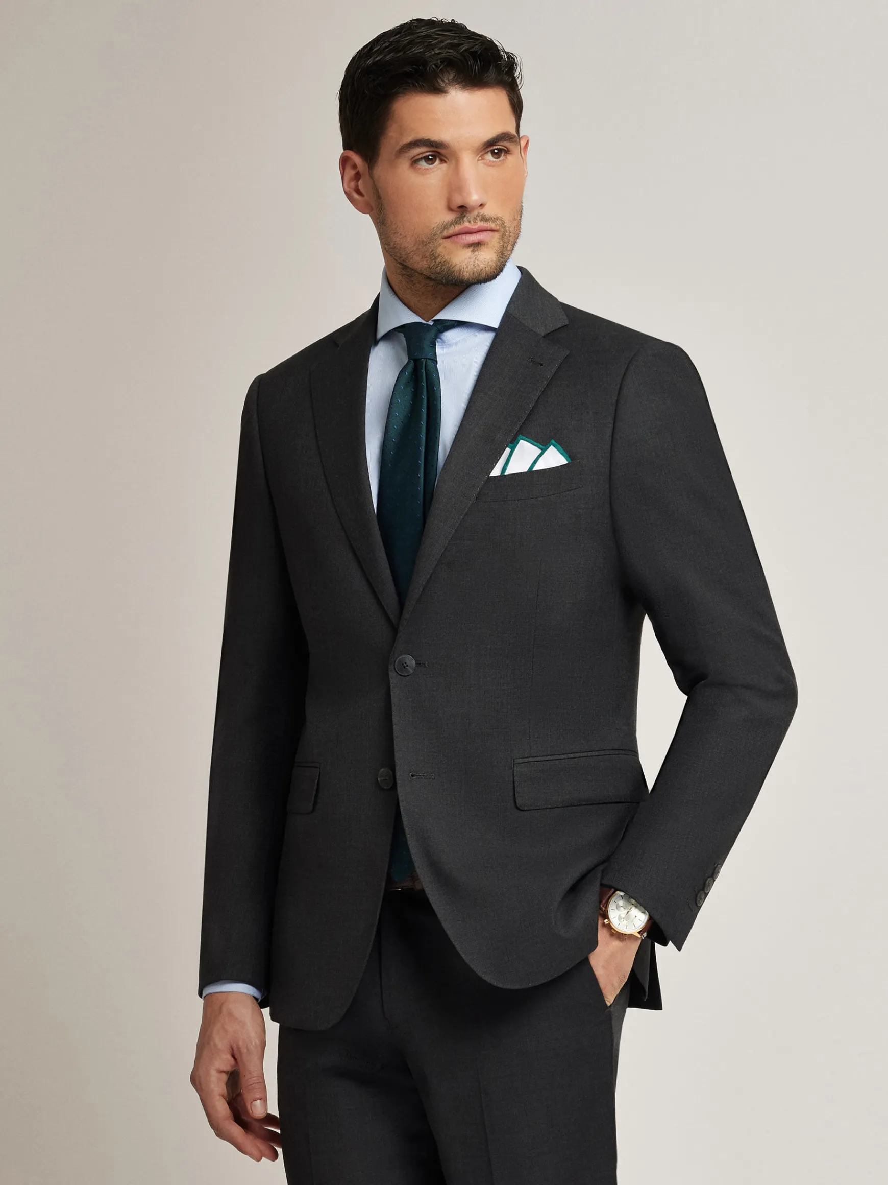 AMERICANA FIL A FIL-Alvaro Moreno Clearance