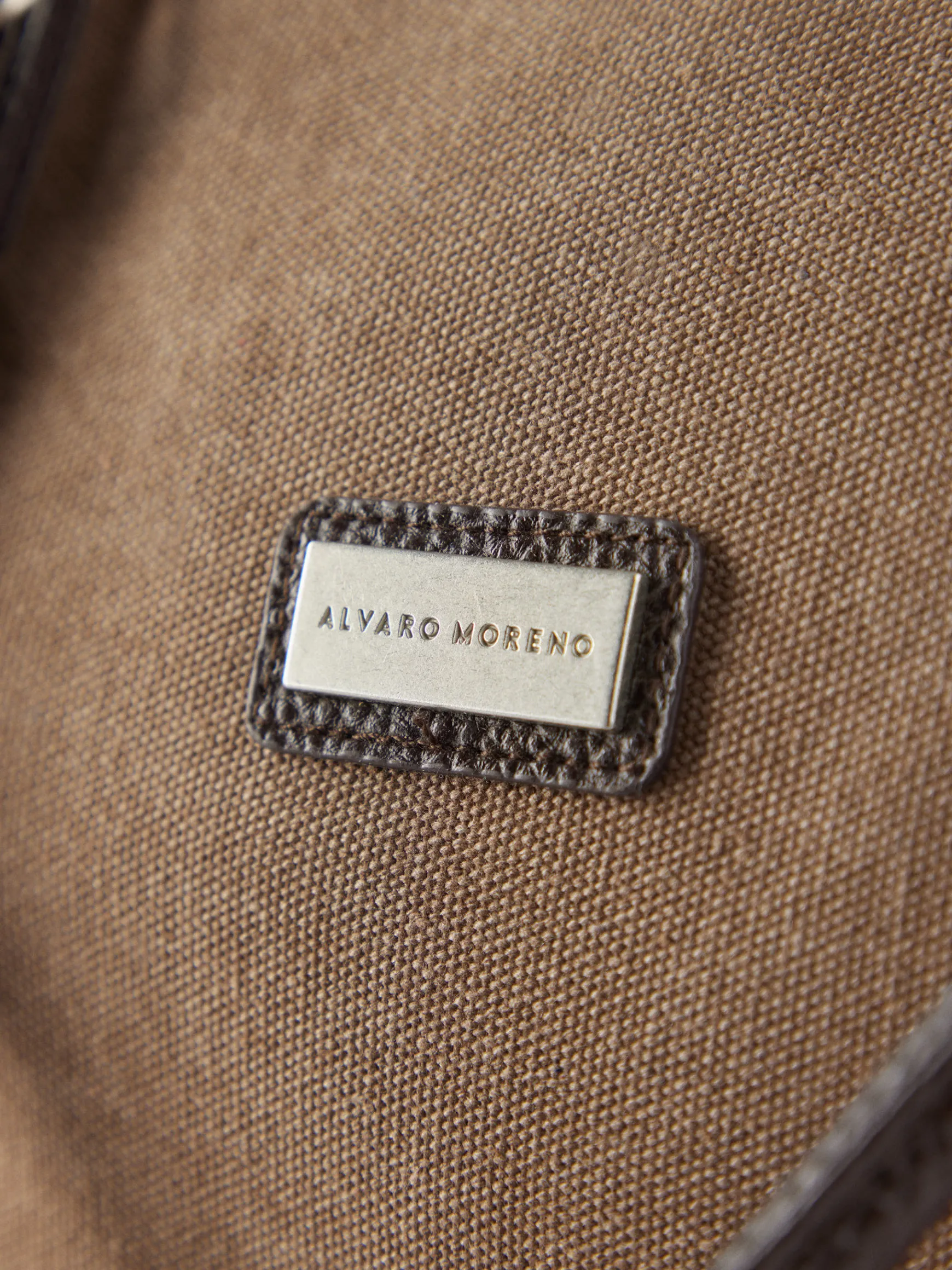 BOLSA NOLAN-Alvaro Moreno Sale
