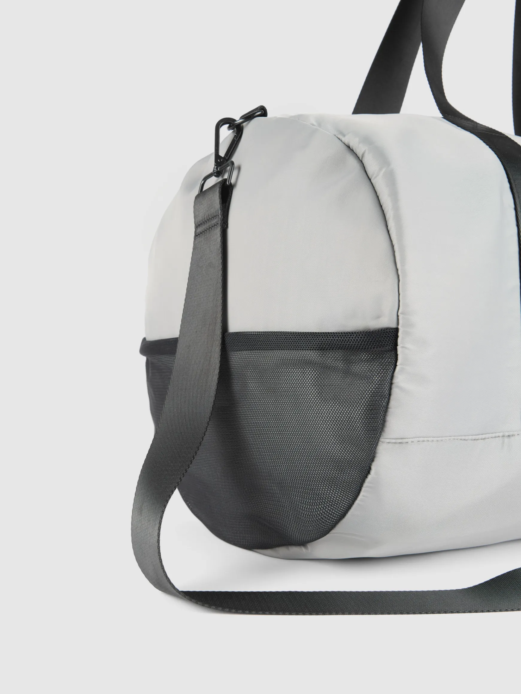 BOLSA TECNO-Alvaro Moreno