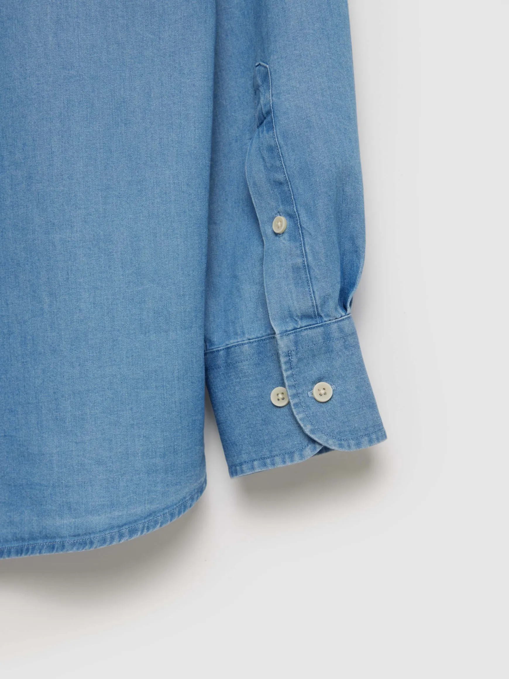CAMISA DENIM JACK-Alvaro Moreno Hot