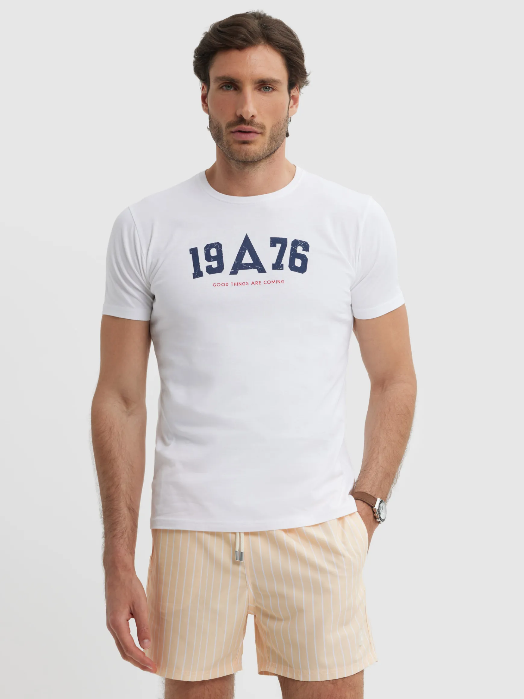 CAMISETA COLLEGE-Alvaro Moreno Sale