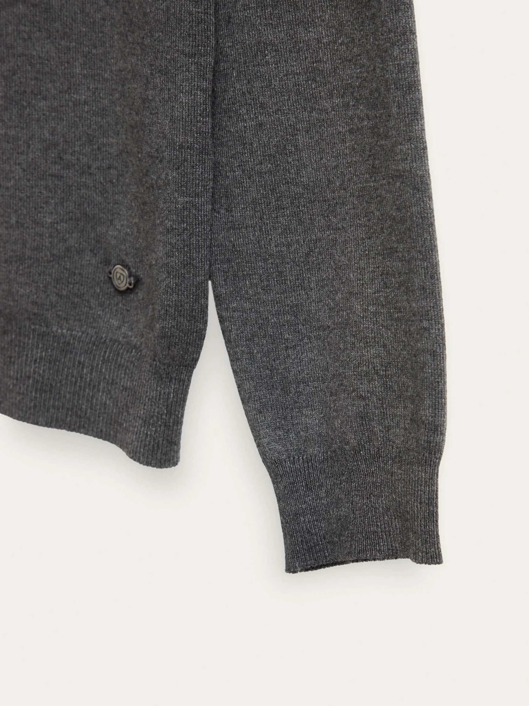 JERSEY PERKINS-Alvaro Moreno Online
