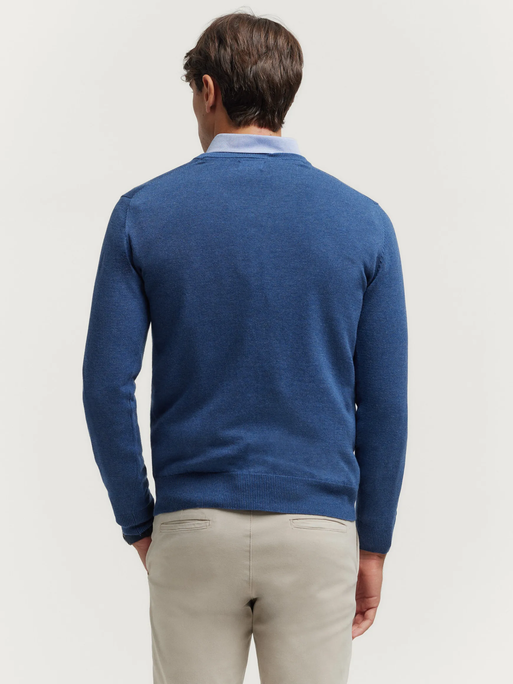JERSEY V-NECK TRENDY-Alvaro Moreno