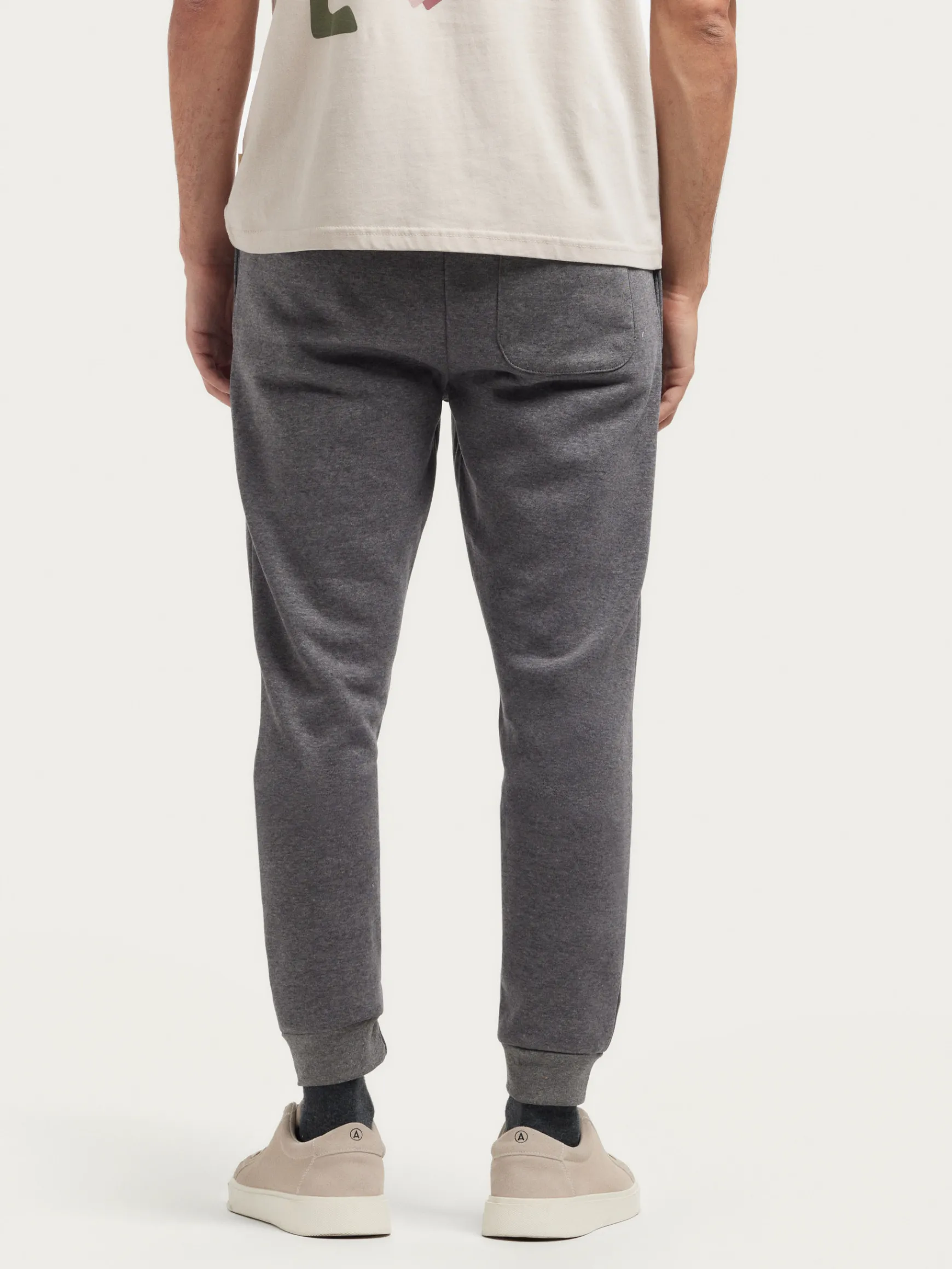 JOGGER BASIC-Alvaro Moreno