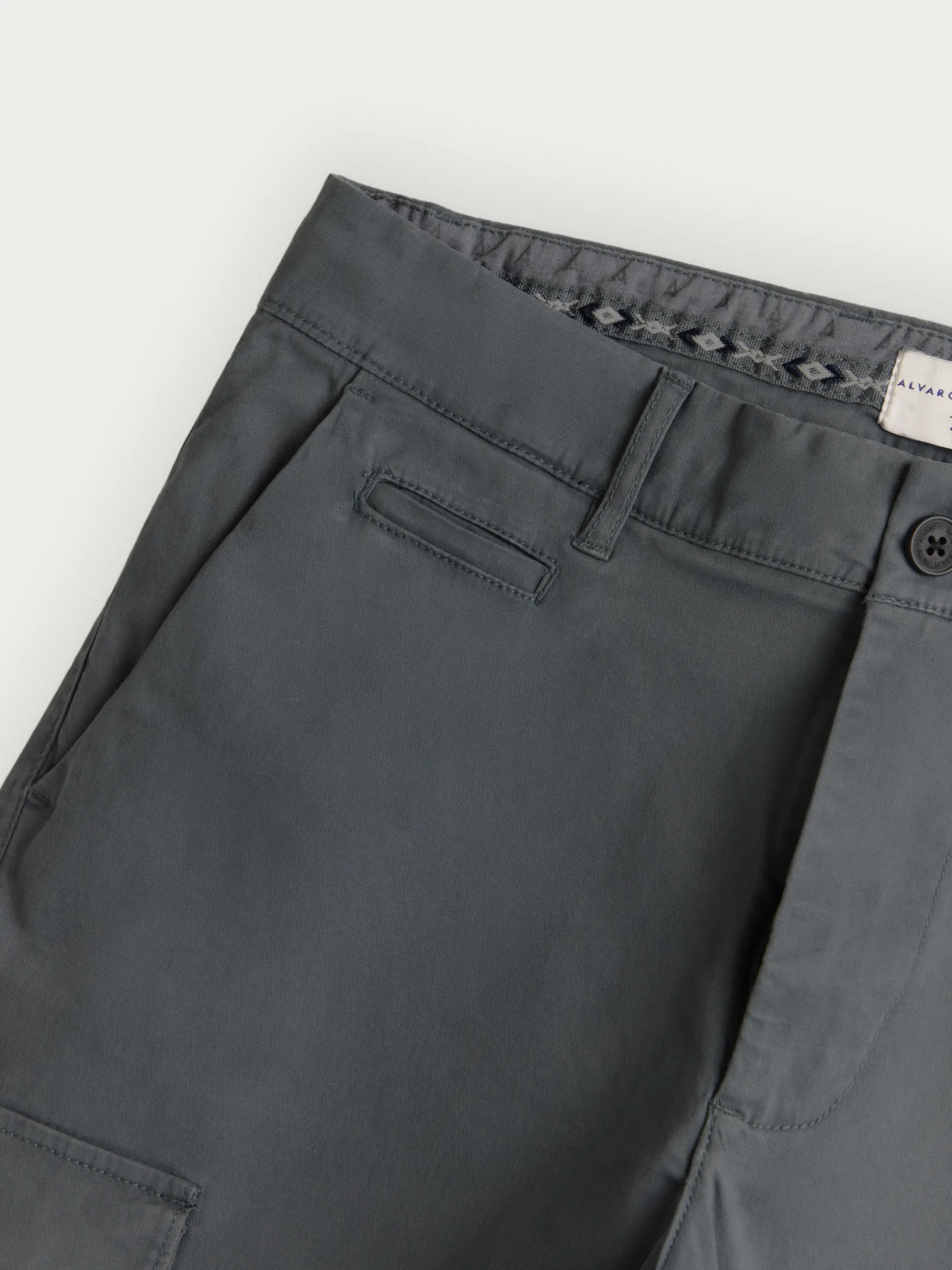 PANTALON BUFFALO-Alvaro Moreno New