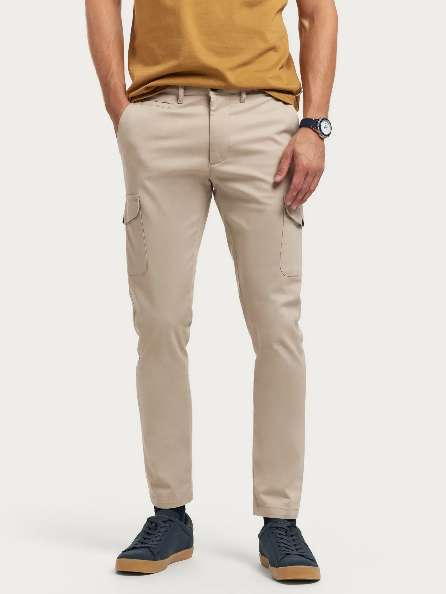 PANTALON BUFFALO-Alvaro Moreno New