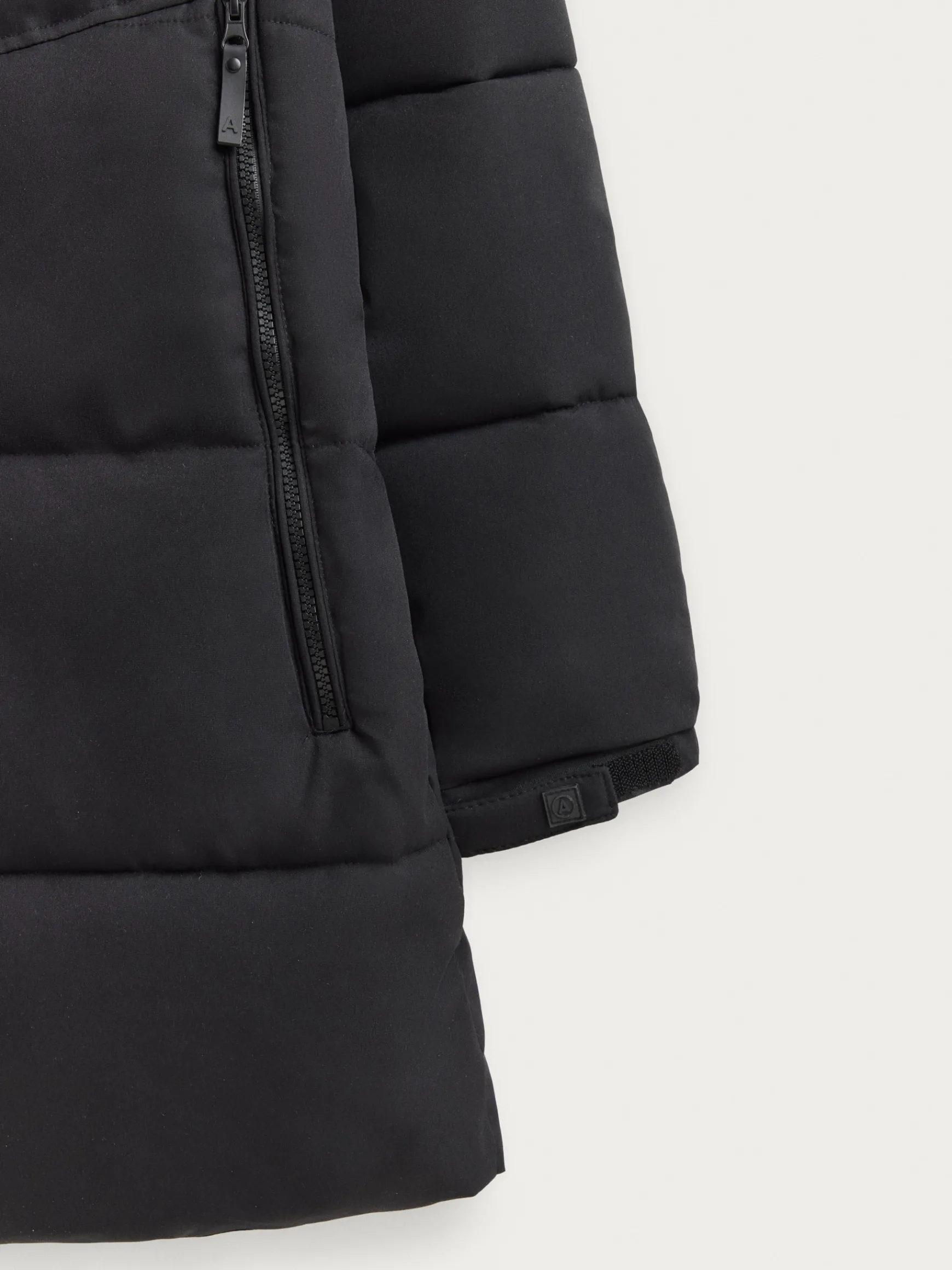PARKA BASKERVILLE-Alvaro Moreno Hot