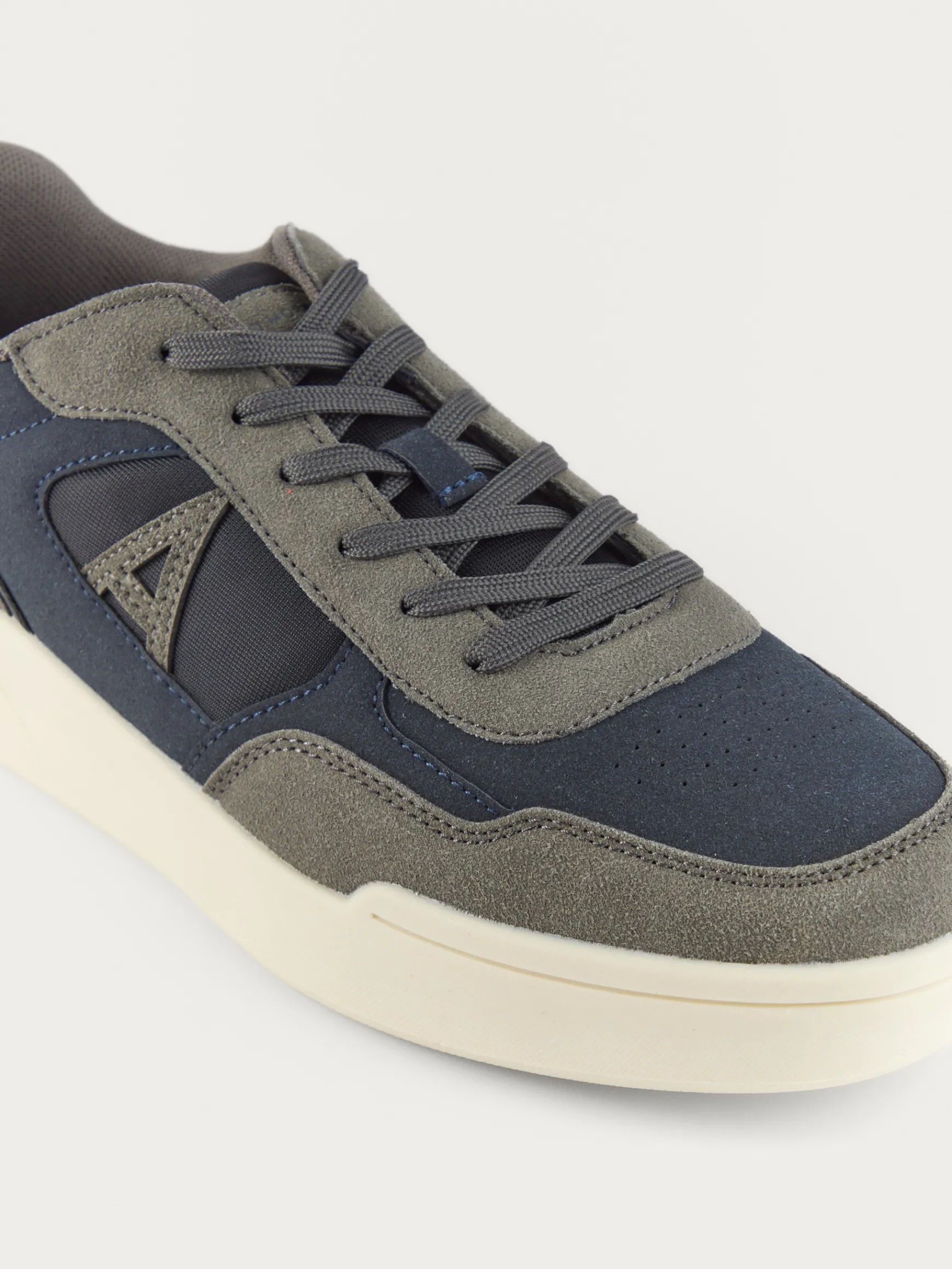 SNEAKERS BRUSSELS-Alvaro Moreno Clearance