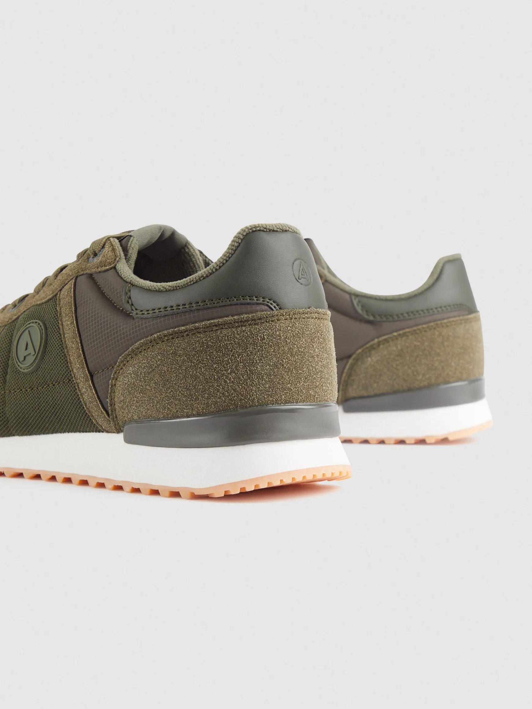 SNEAKERS JOPLIN-Alvaro Moreno Hot