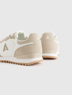 SNEAKERS VIBES KIDS-Alvaro Moreno New