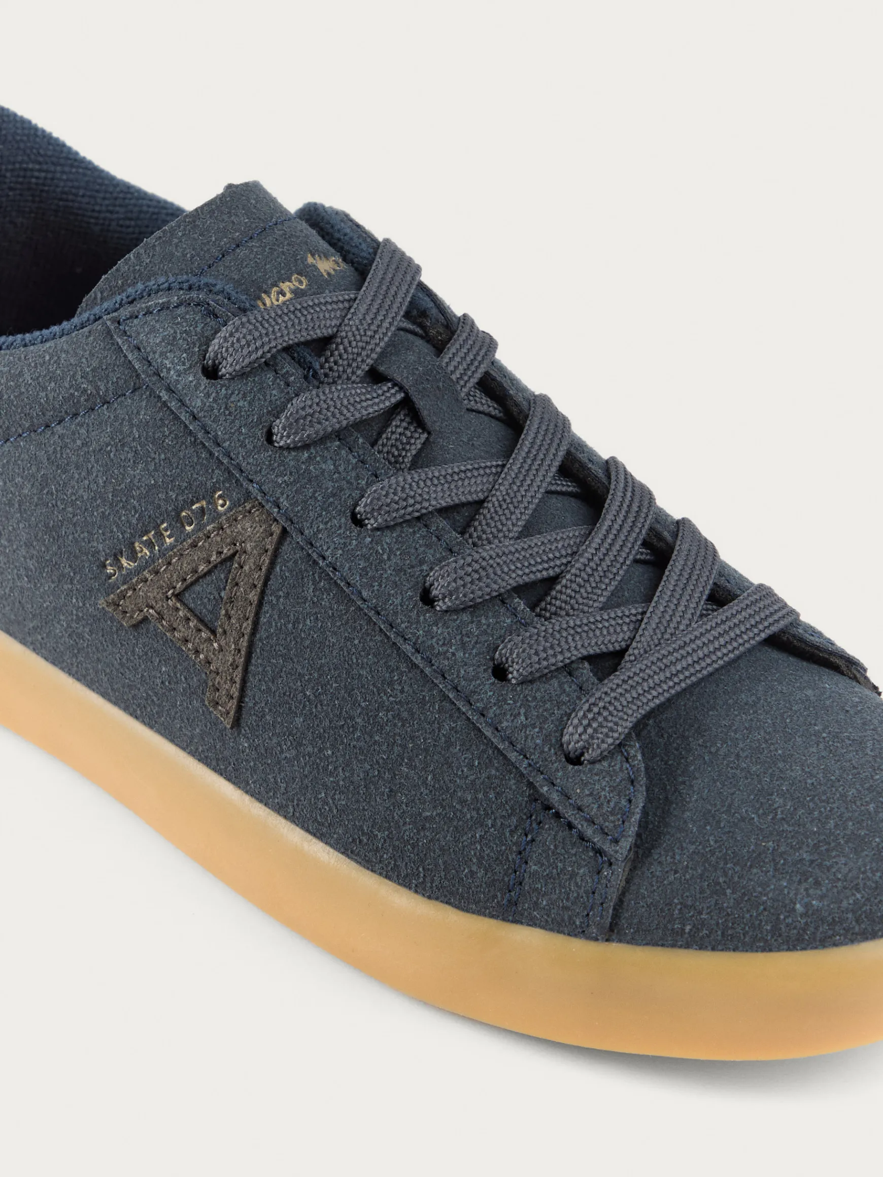 SNEAKES SKATE KIDS-Alvaro Moreno Clearance