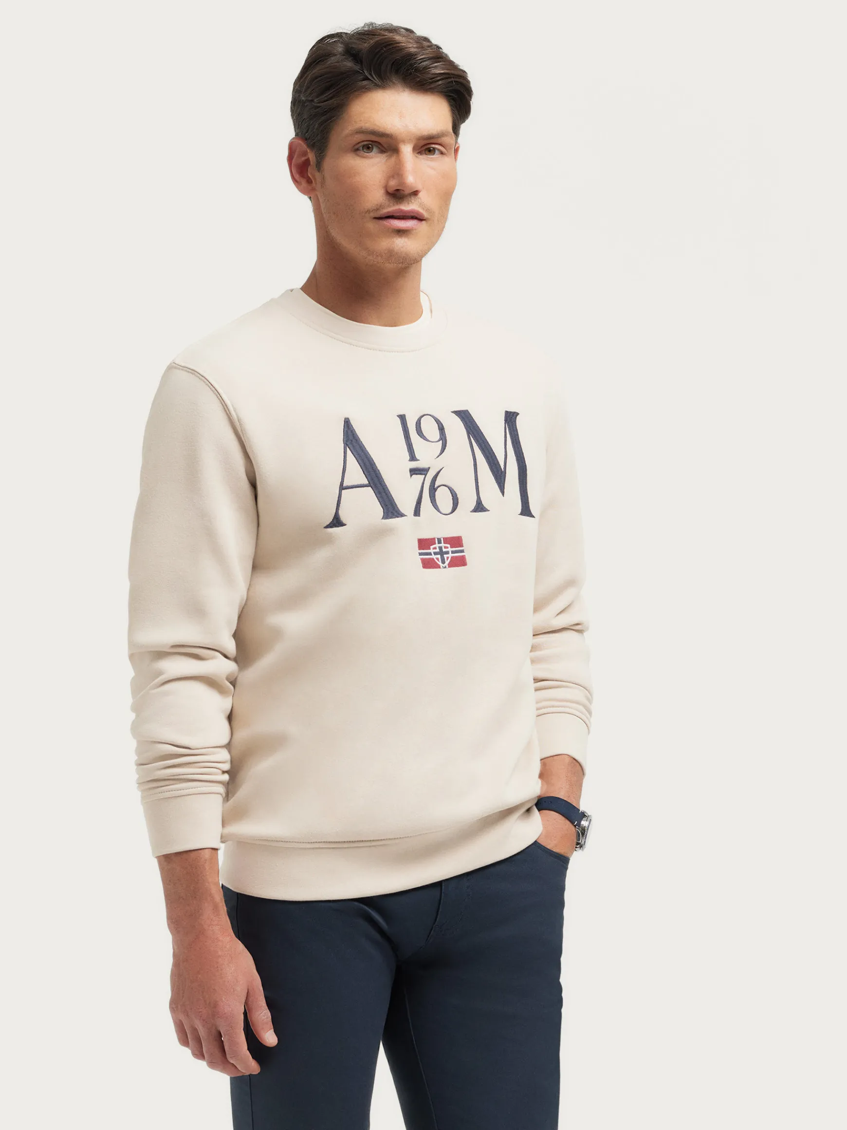SUDADERA LEGEND-Alvaro Moreno Hot
