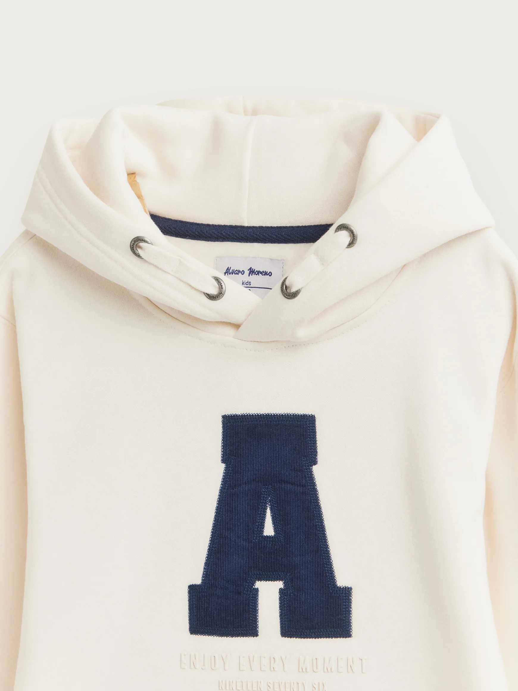 SUDADERA MOMENT KIDS-Alvaro Moreno New
